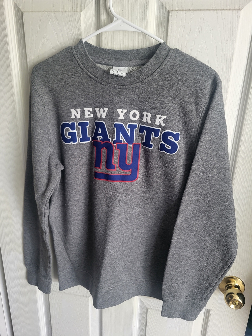 NFL New York Giants Gray Crewneck Sweatshirt with Blue and Red Logo